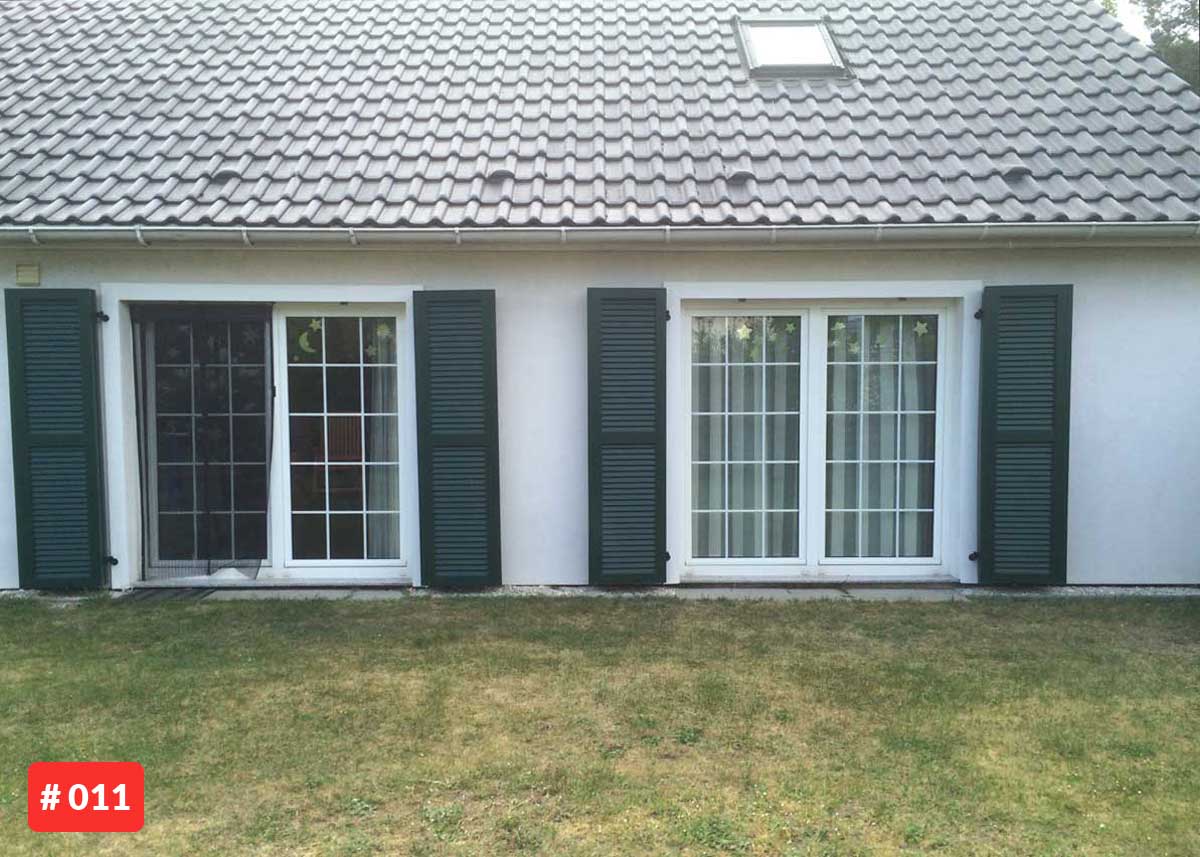 Fensterladen aus Kunststoff ,PVC  oder Aluminium für Fenster und Türen in Grün