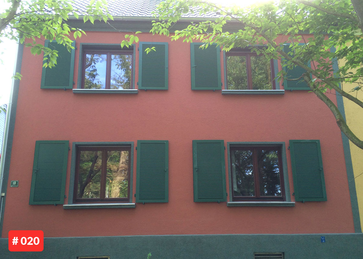 Klappladen für Fenster und Türen in Grün aus Qualitätskunststoff oder Aluminium