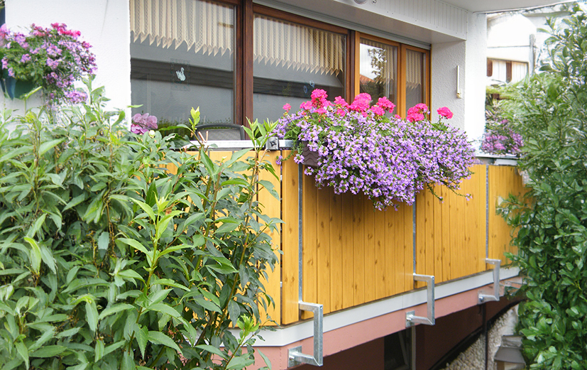 sichtschutz terrasse holz mit blumenkasten robinia-pro PFLANZKASTEN mit SICHTSCHUTZ  robinia24