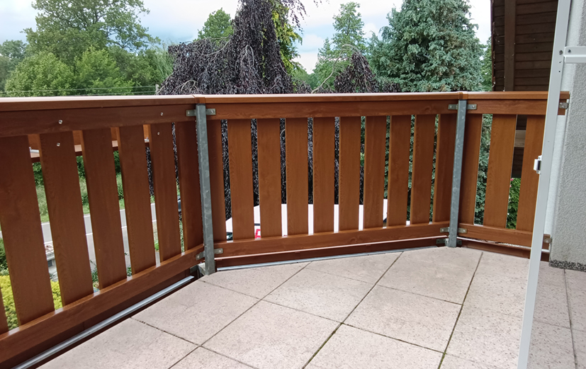 Breite Latten, ruhiger Blick