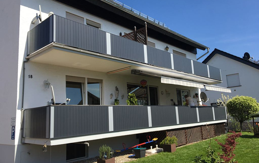 Balkonschutz in Anthrazit & Grau