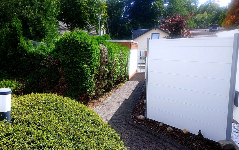 Privatsphäre am Grundstücksrand