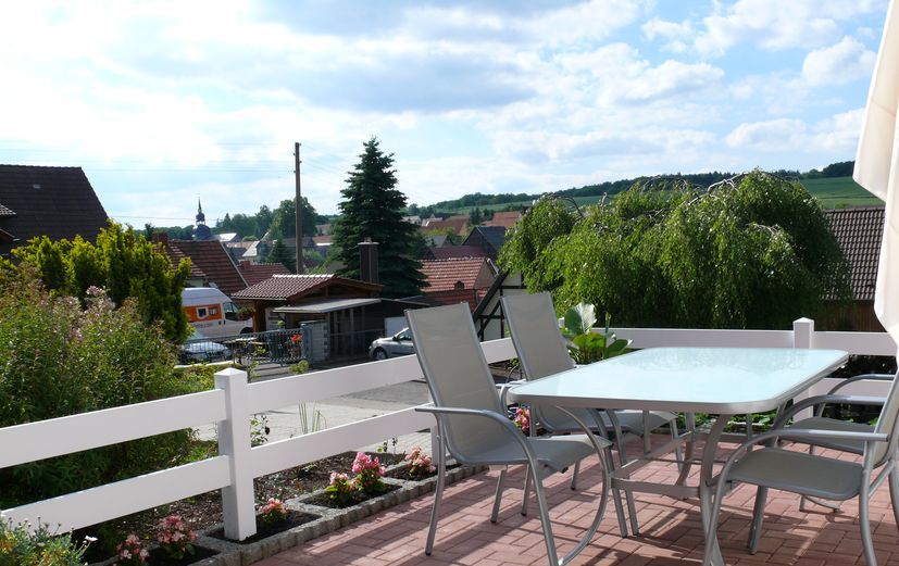 Koppelzaun aus PVC-Kunststoff weiss für Terrasse und Koppel