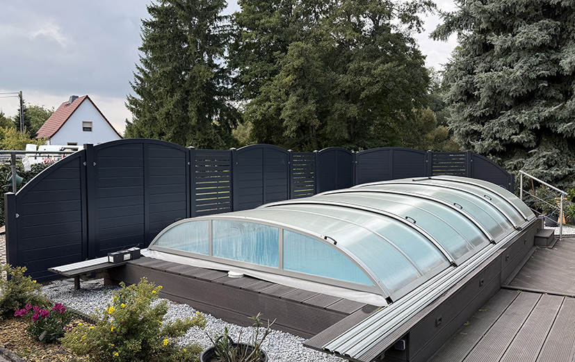 Pool-Oase mit Sichtschutz-Upgrade