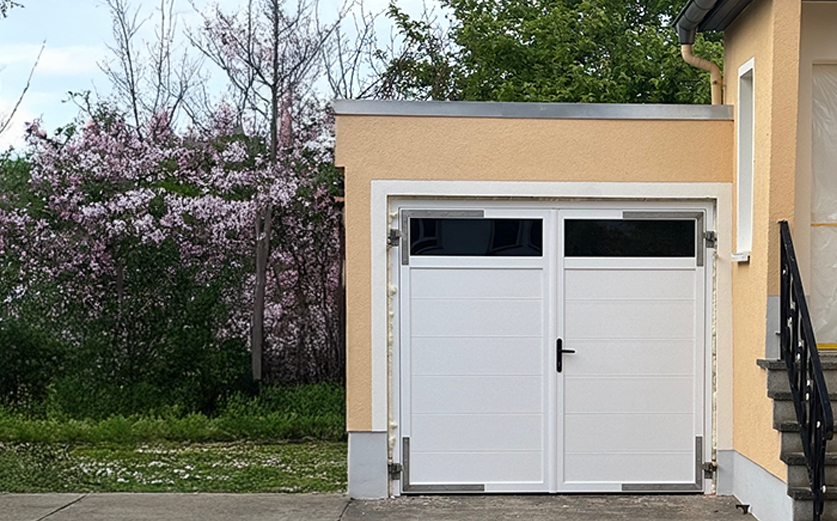 Mülltonnenbox, Tonnenbox, Kunststoff, 2x 240l, 3x 240l, Mülltonneneinhausungen, Tonnenboxen, stabile tonnenboxen, robuste tonnenboxen, Mülltonnenbox, Made in Germany, Qualität aus Sachsen, UV-beständig, wetterfest, Mülltonnen verstecken, Mülltonnenhäuschen, Tonnenboxhäuschen, Mülltonnen abstellen, Tonnenboxen unterstand, Tonnenbox Kunststoff, recyclebar, Mülltonnenbox für 4 Tonnen, Mülltonnenbox für 3 Tonnen, Mülltonnenbox für zwei Tonnen