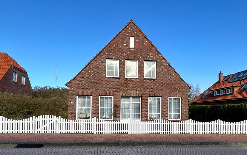 Klassischer Charme in Weiß