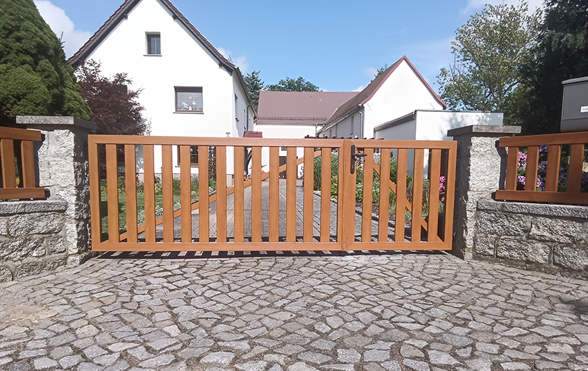 Tor mit Charakter und Komfort