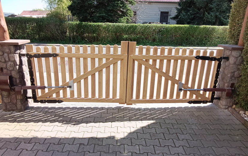 Torflügel passend zum Bestand